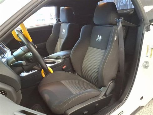 Used 2022 Dodge Challenger R/T Scat Pack image 13