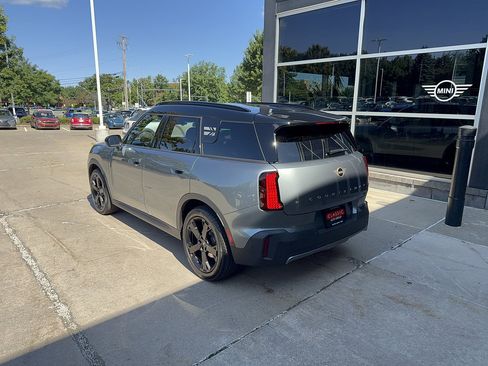 Used 2025 MINI Cooper Countryman S AWD/4WD image 3