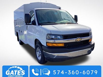 New 2025 Chevrolet Express 3500 w/ Power Convenience Package