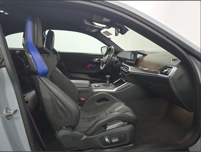 Used 2023 BMW M2 w/ Carbon Package RWD image 10