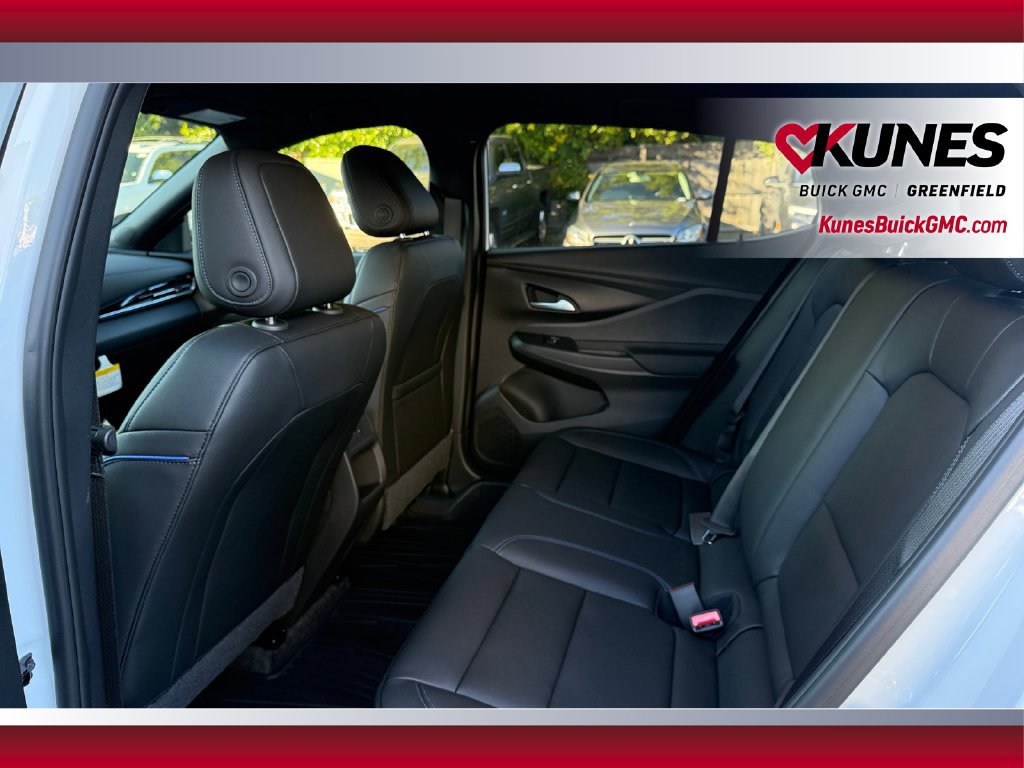 New 2026 Buick Envista Sport Touring w/ Convenience I Package FWD image 33