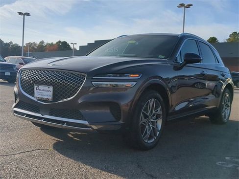 Used 2023 Genesis GV70 2.5T w/ Advanced Package image 7