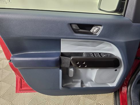 Used 2022 Ford Maverick Lariat w/ Lariat Luxury Package FWD image 8