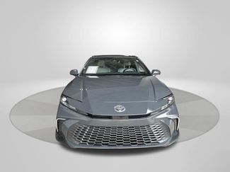 Used 2025 Toyota Camry SE w/ Convenience Package FWD video 2