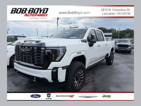 Used 2024 GMC Sierra 2500 Denali Ultimate w/ Max Trailering Package AWD/4WD image 1