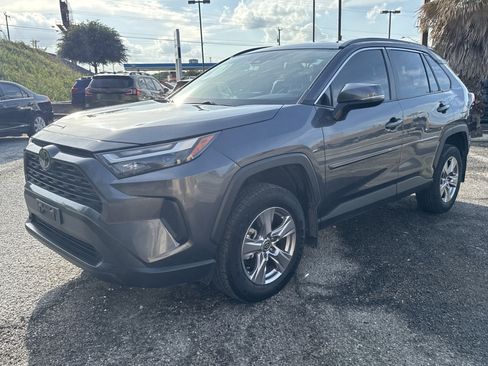 Used 2024 Toyota RAV4 XLE FWD image 7