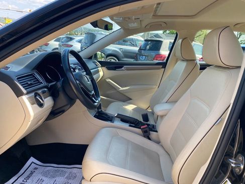 Used 2018 Volkswagen Passat 2.0T SE image 9