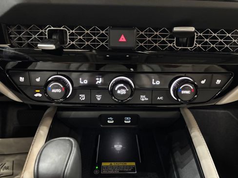 Certified 2025 Honda Accord Touring image 20