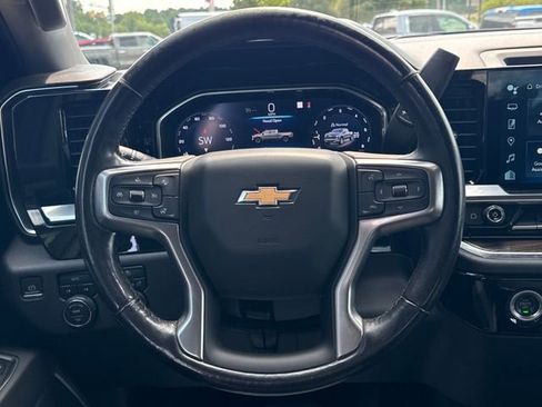 Certified 2022 Chevrolet Silverado 1500 LT image 18