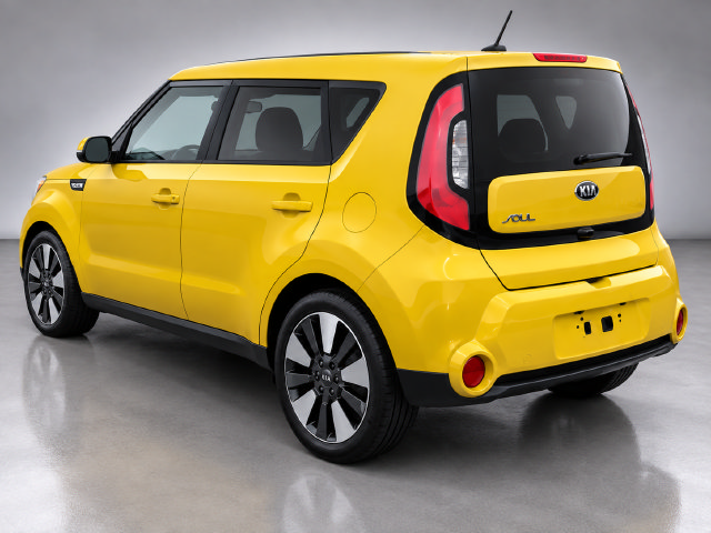 Used 2015 Kia Soul ! w/ Sun & Sound Package FWD image 11