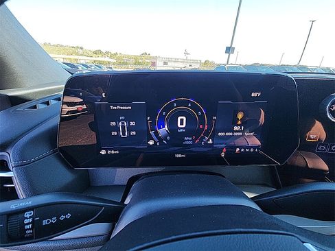 New 2026 Chevrolet Traverse LT image 16