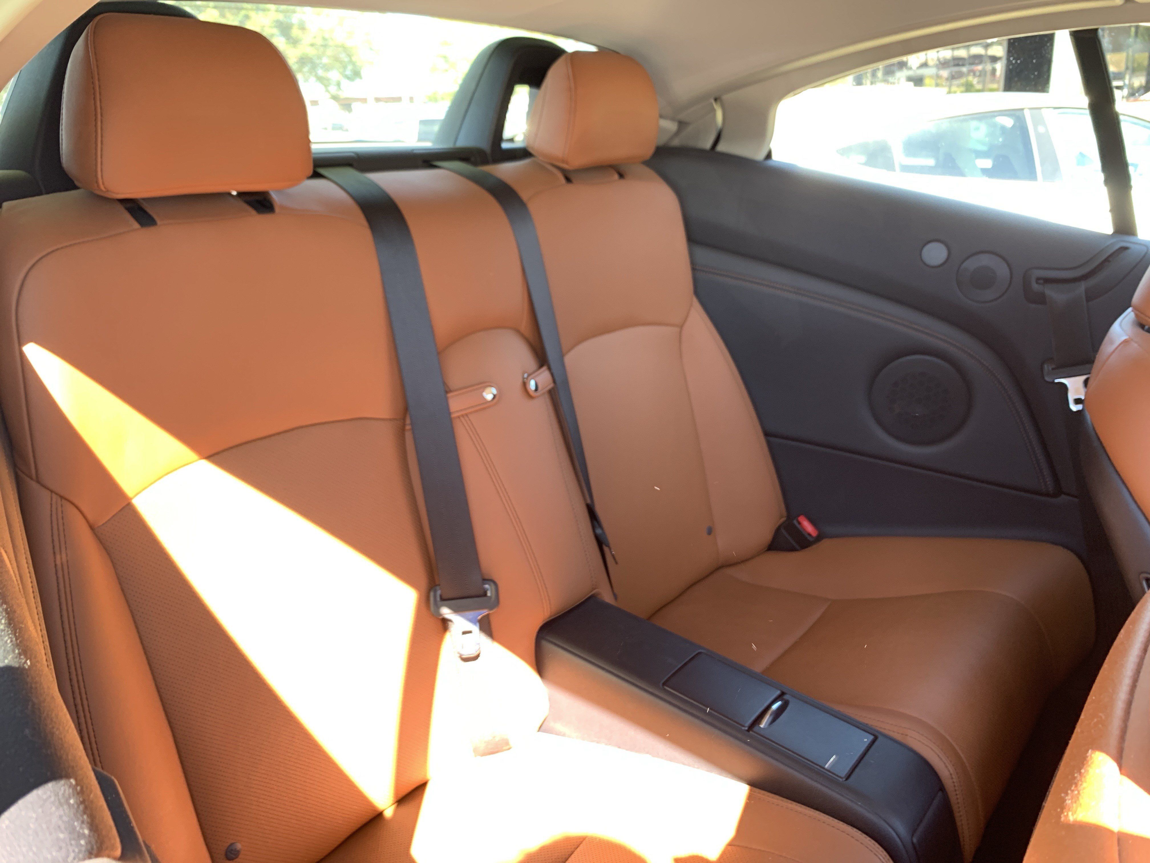 Used 2012 Lexus IS 250C w/ Luxury Pkg RWD image 32