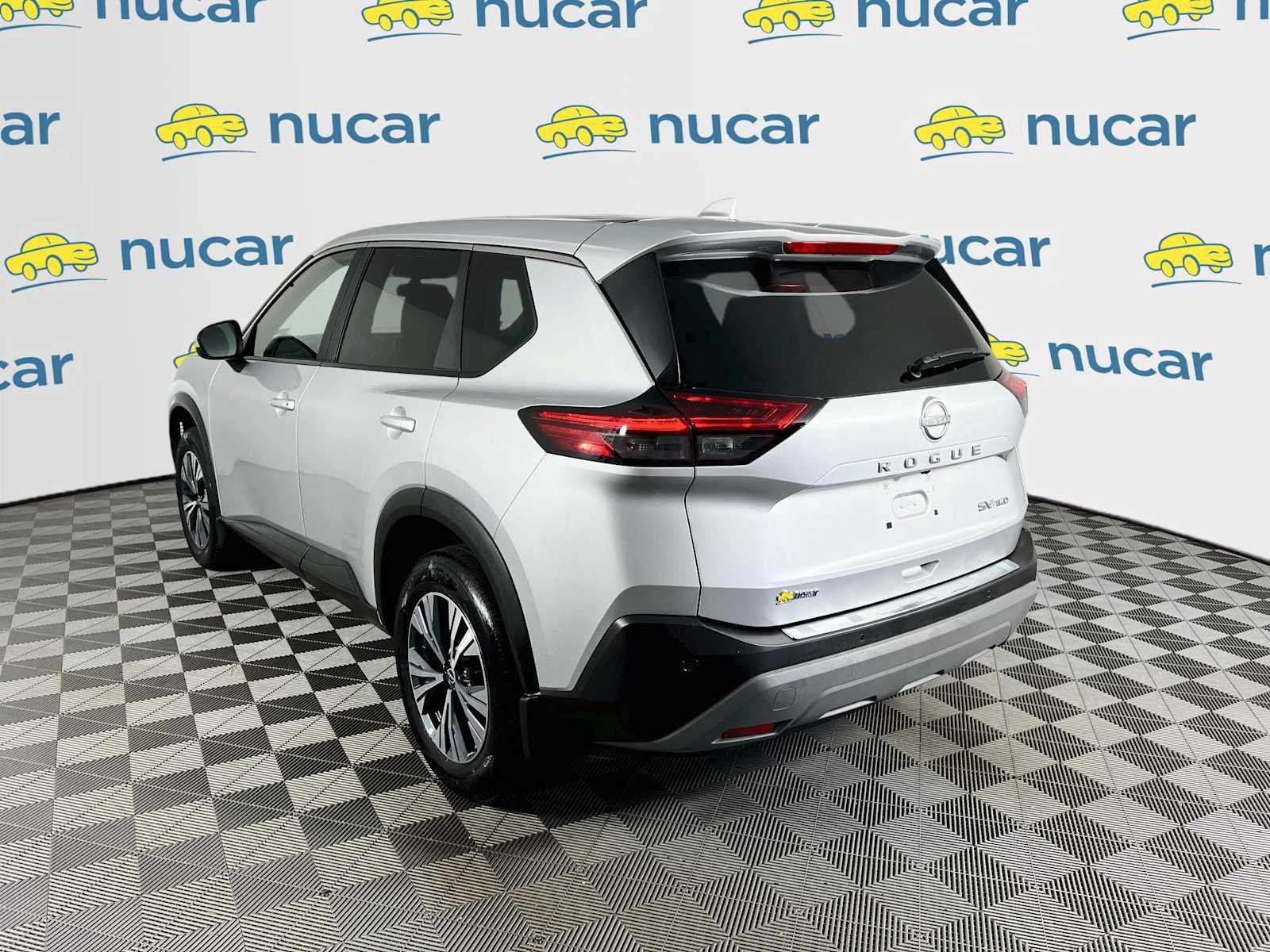 Used 2023 Nissan Rogue SV AWD/4WD image 5