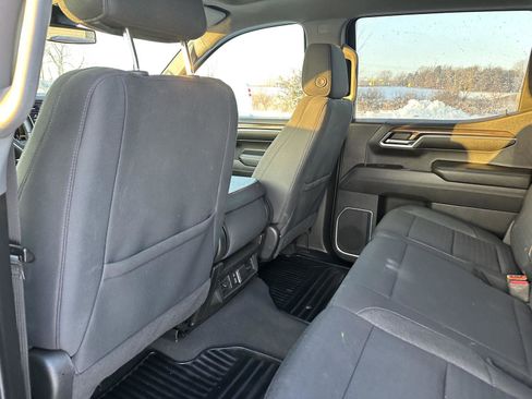 Used 2023 Chevrolet Silverado 1500 LT image 11