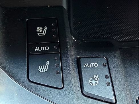 Used 2023 Lexus LX 600 4WD w/ Interior Upgrade Package image 20
