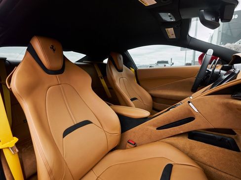 Used 2023 Ferrari Roma image 43