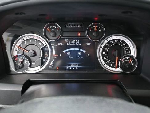 Used 2016 RAM 3500 Big Horn image 39