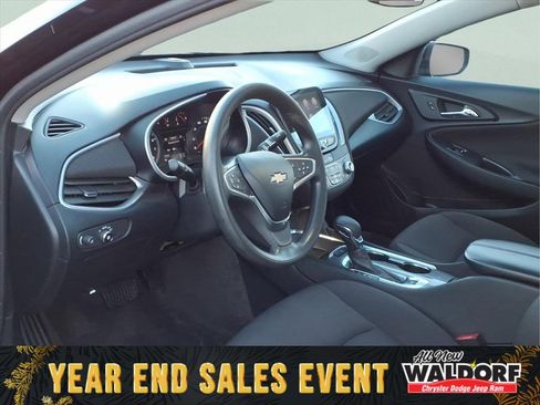 Used 2022 Chevrolet Malibu LT image 8