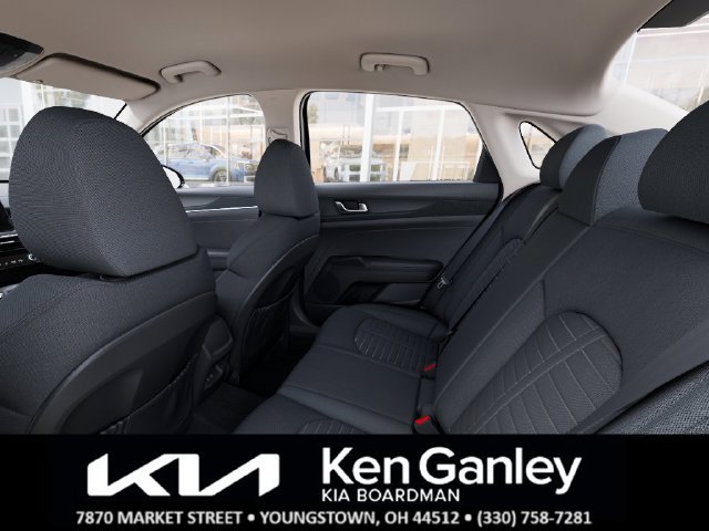 New 2027 Kia K5 LXS FWD image 18