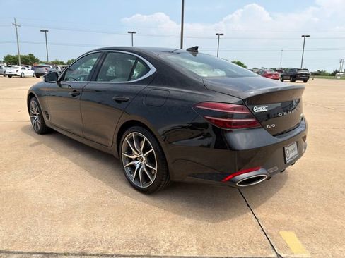 Used 2025 Genesis G70 2.5T AWD/4WD image 11