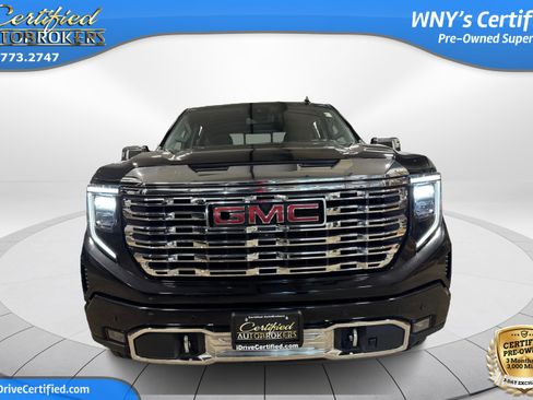 Used 2022 GMC Sierra 1500 Denali image 2