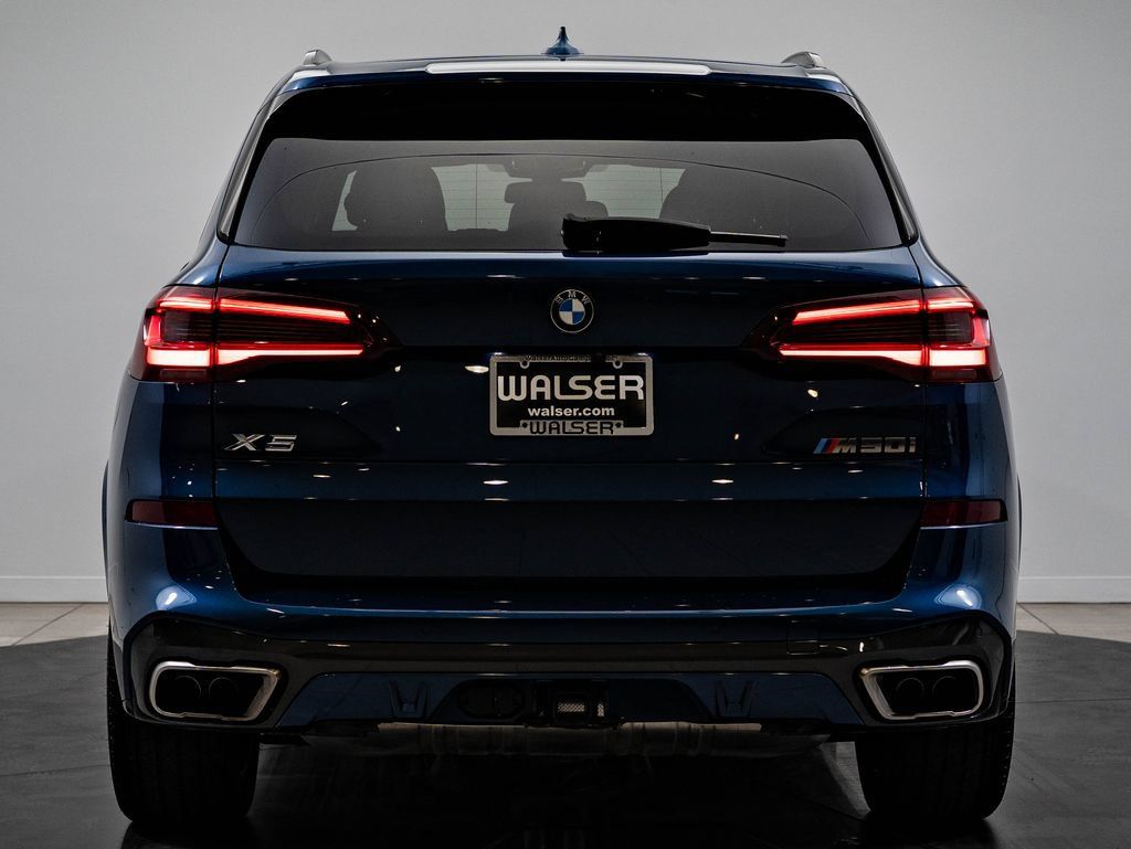 Used 2022 BMW X5 M50i AWD/4WD image 10