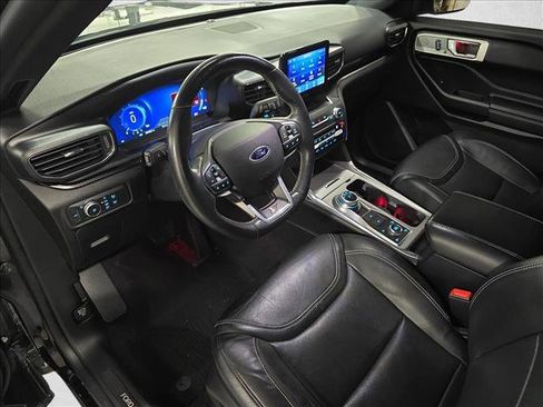 Used 2020 Ford Explorer ST image 17