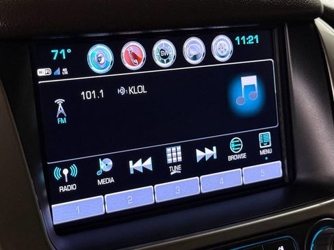 Used 2018 Chevrolet Suburban Premier image 62