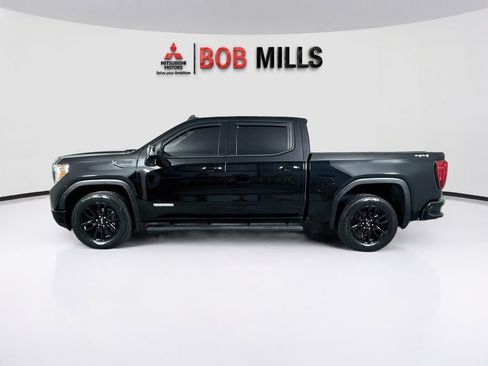 Used 2022 GMC Sierra 1500 Elevation w/ Driver Alert Package I AWD/4WD image 4