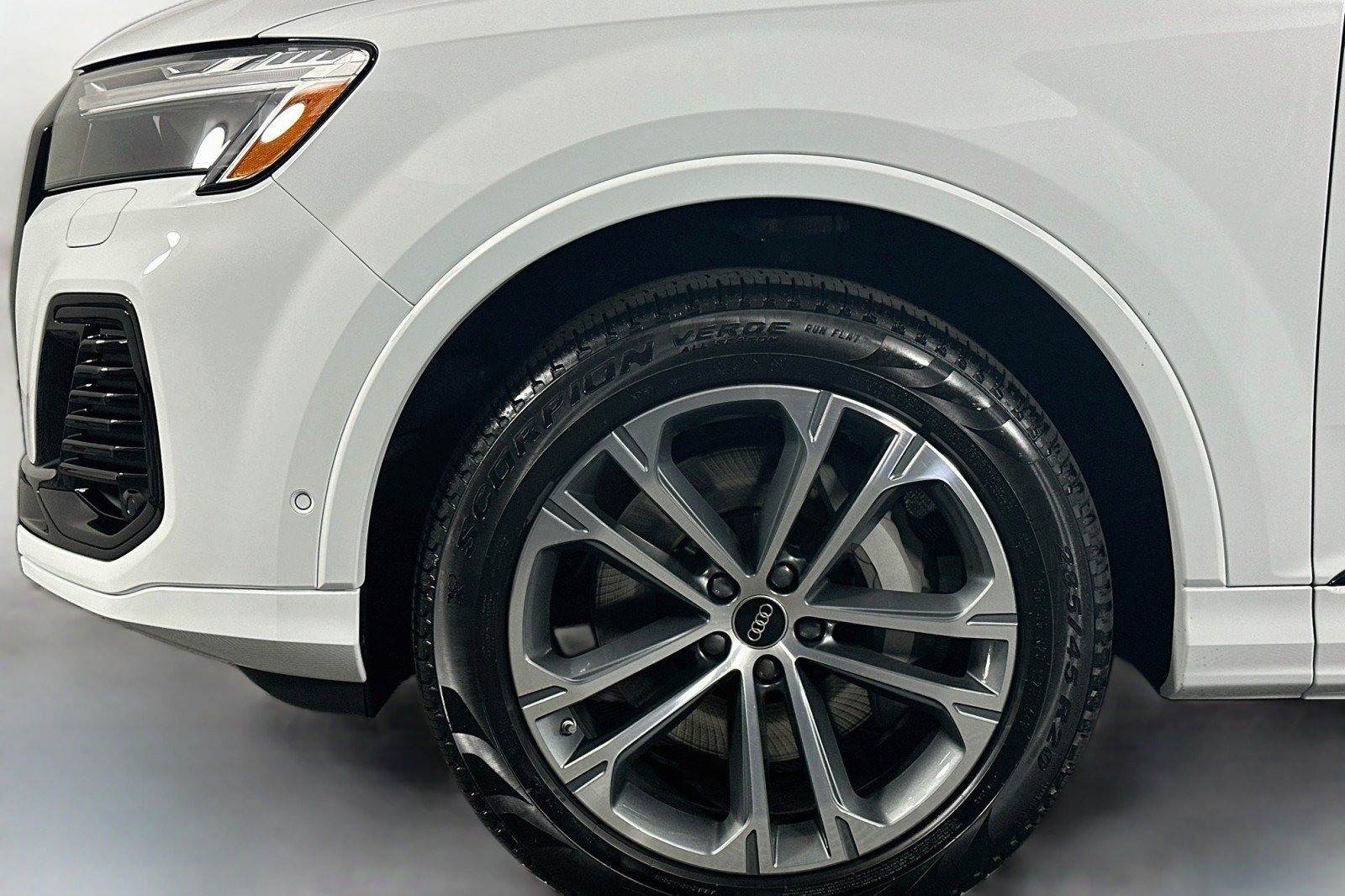 Used 2026 Audi Q7 2.0T Premium AWD/4WD image 12