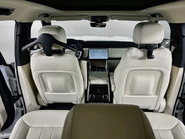 New 2027 Land Rover Range Rover SE AWD/4WD image 22