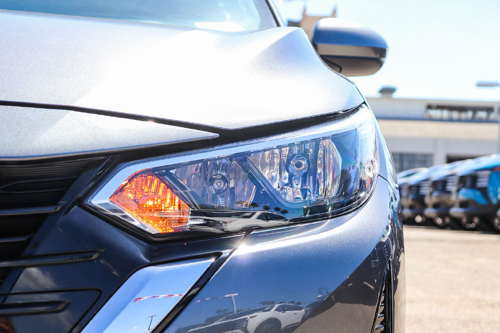 Used 2025 Nissan Sentra S FWD image 4