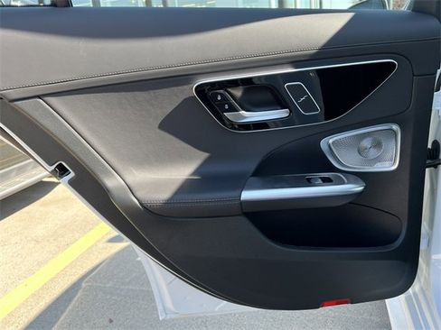 Certified 2025 Mercedes-Benz C 300 4MATIC Sedan image 33