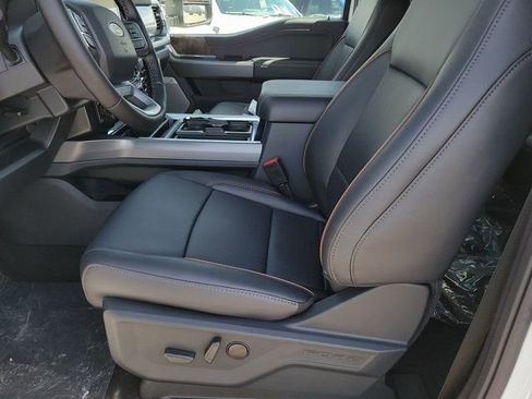 New 2025 Ford F350 Lariat w/ Lariat Ultimate Package image 6