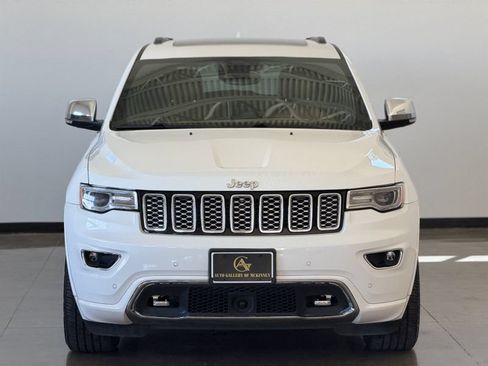 Used 2021 Jeep Grand Cherokee Overland AWD/4WD image 2