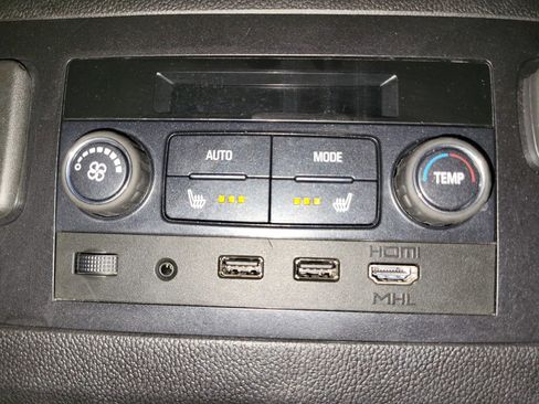 Used 2019 GMC Yukon Denali w/ Denali Ultimate Package image 28