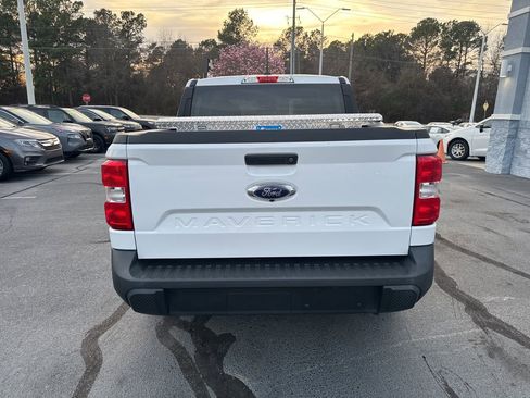 Used 2022 Ford Maverick XL image 6