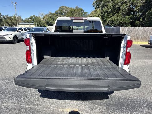 Used 2022 Chevrolet Silverado 1500 LTZ AWD/4WD image 32
