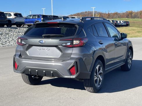 Used 2026 Subaru Crosstrek 2.5i Premium AWD/4WD image 3