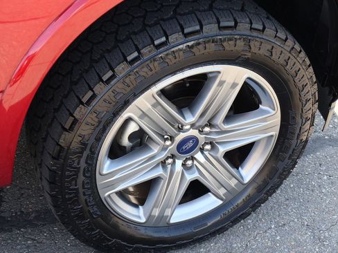 Used 2019 Ford F150 XLT w/ Equipment Group 302A Luxury AWD/4WD image 30
