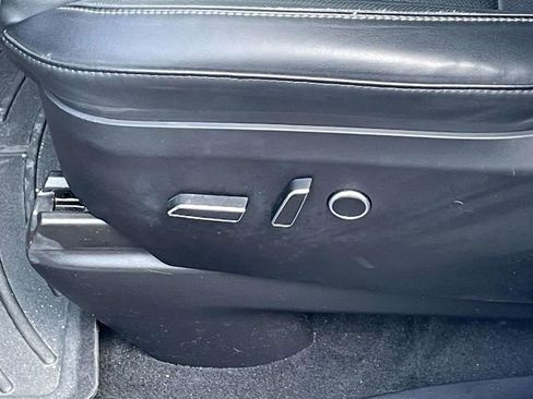 Used 2022 Tesla Model X Plaid image 16