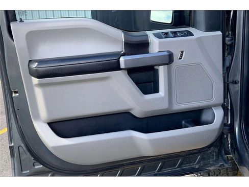 Used 2019 Ford F150 XLT AWD/4WD image 23