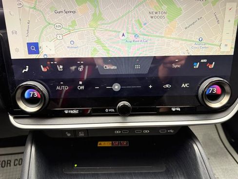 Used 2023 Lexus RZ 450e Premium image 22