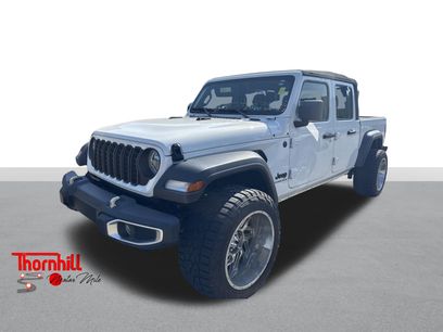 Used 2024 Jeep Gladiator Sport