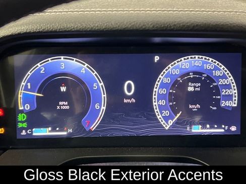 Used 2023 Jeep Grand Cherokee Limited w/ Luxury Tech Group II image 13