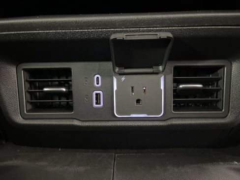 New 2026 Chevrolet Silverado 1500 LT image 31