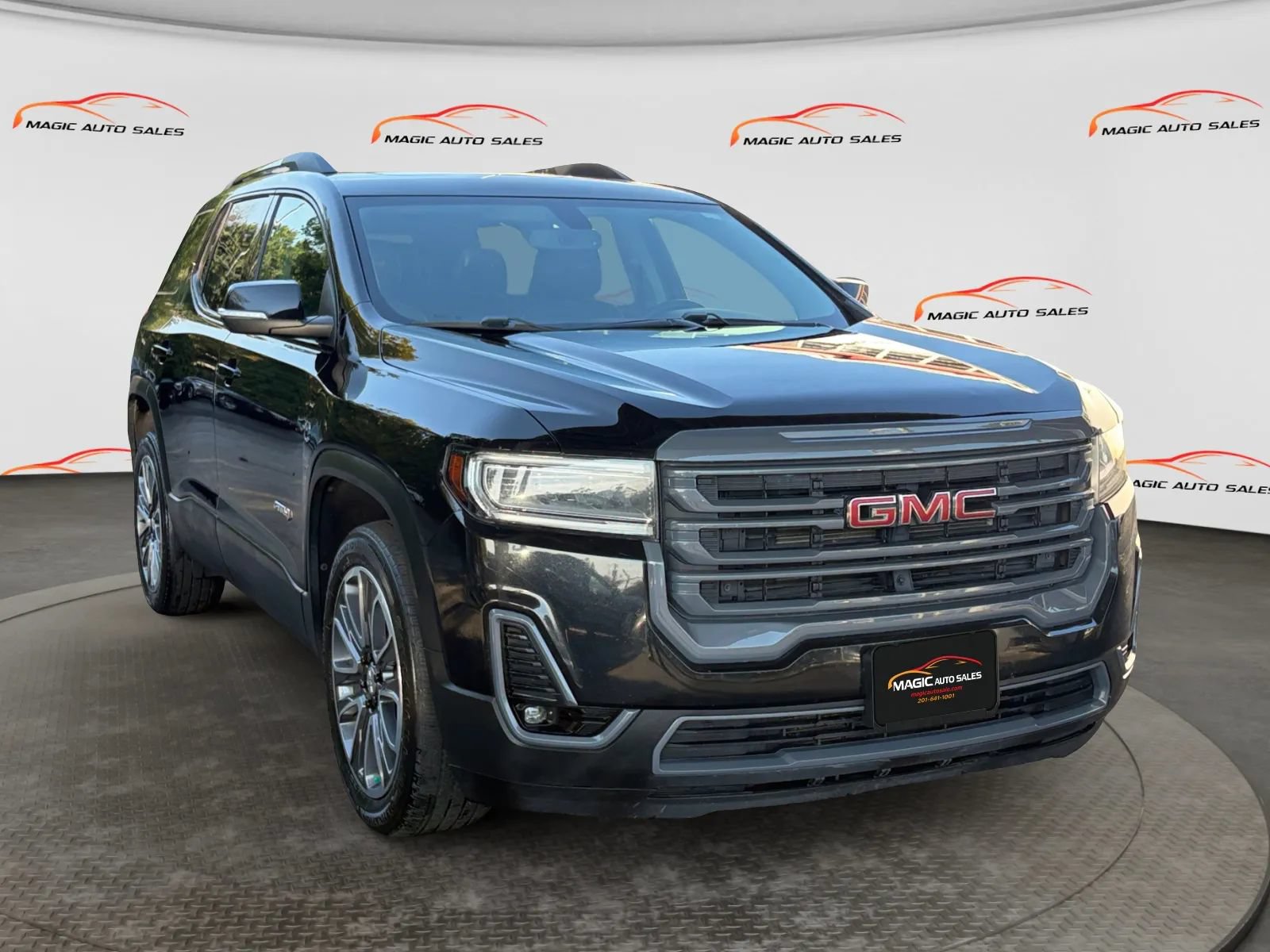 Used 2020 GMC Acadia AT4 w/ LPO, Floor Liner Package AWD/4WD image 5