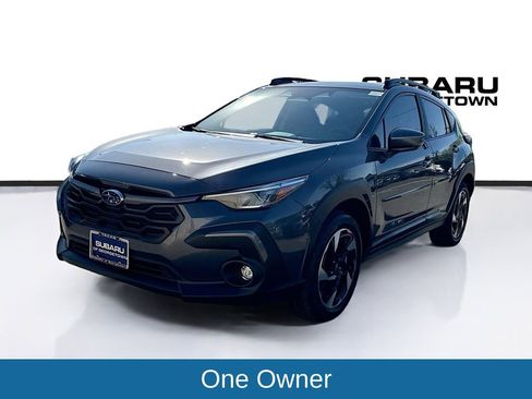 Used 2025 Subaru Crosstrek 2.5i Limited w/ Crosstrek Mirror Package image 3