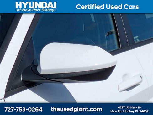 Certified 2023 Hyundai Elantra Blue image 11
