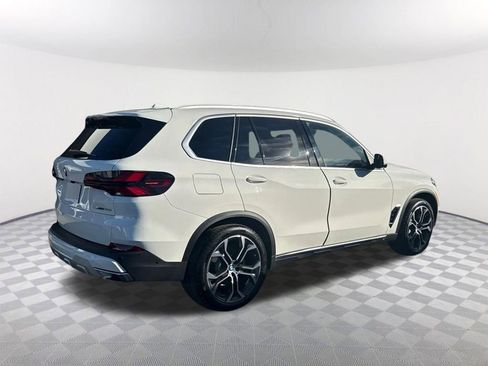 New 2026 BMW X5 sDrive40i w/ Climate Comfort Package RWD image 5